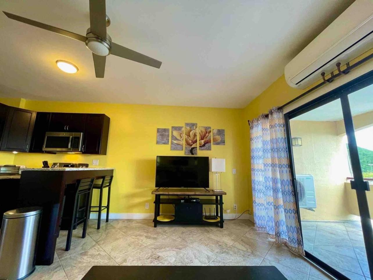Couples Getaway 1Bed 1Bath Condo In Red Hook Nazareth Exterior foto